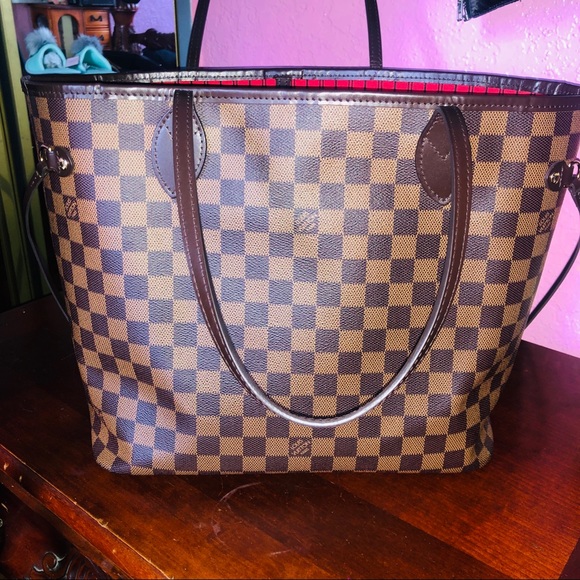 Louis Vuitton Handbags - Louis Vuitton Neverfull MM